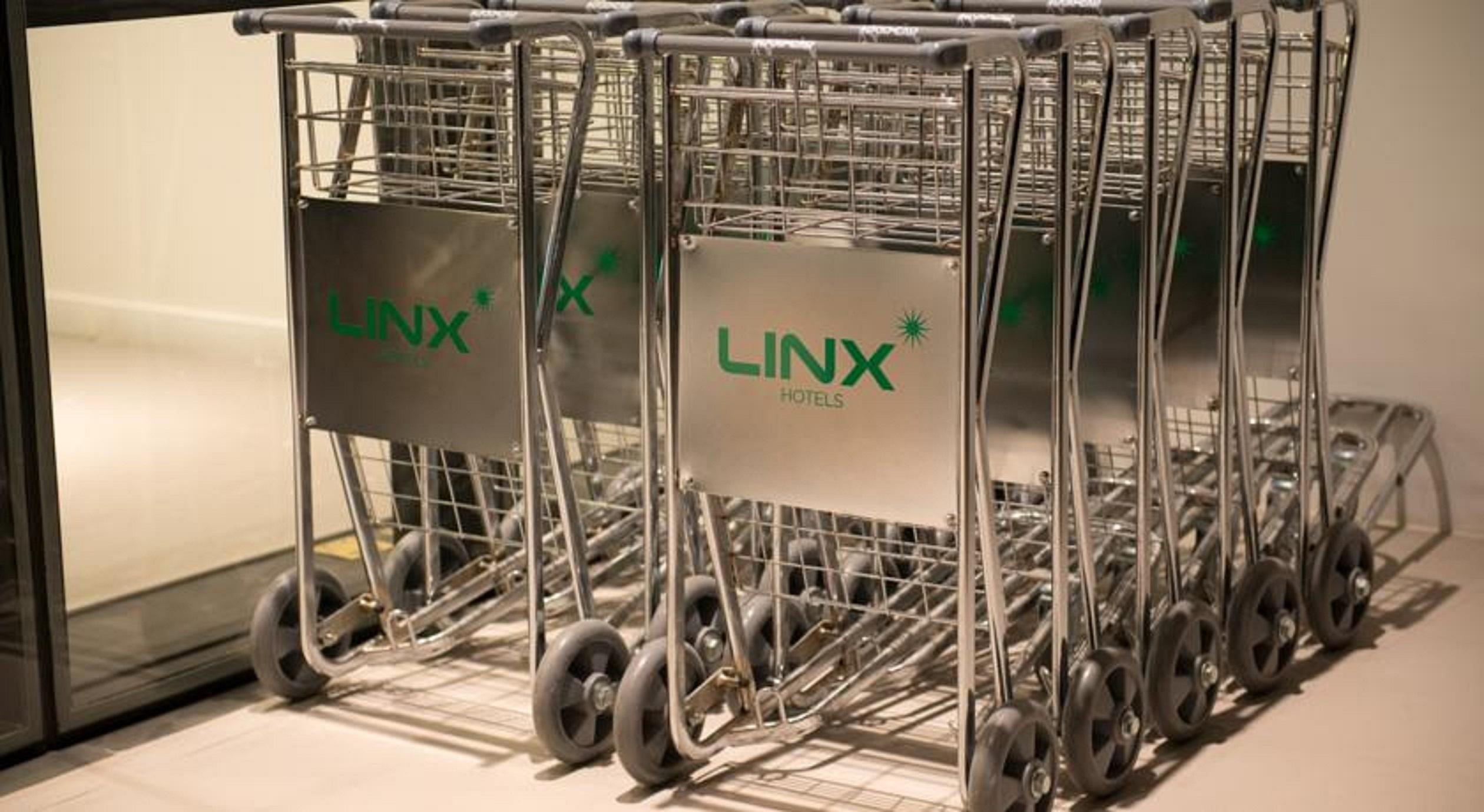 Linx Confins Hotel Eksteriør billede