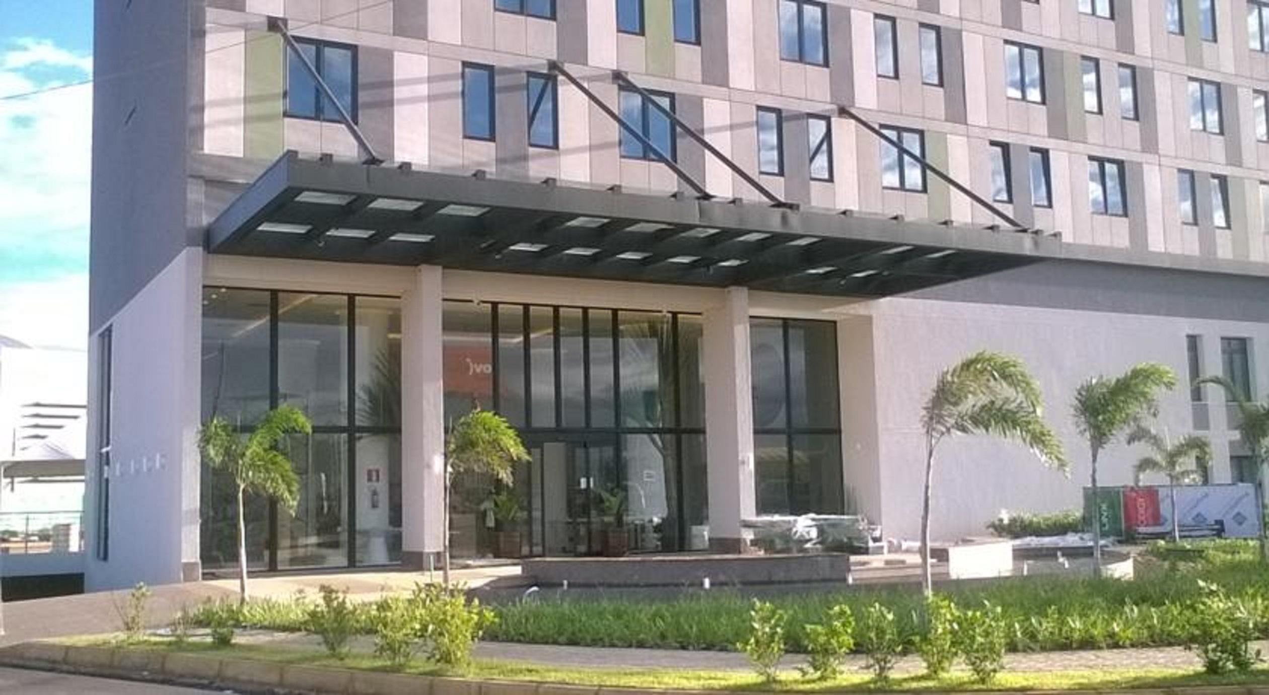 Linx Confins Hotel Eksteriør billede